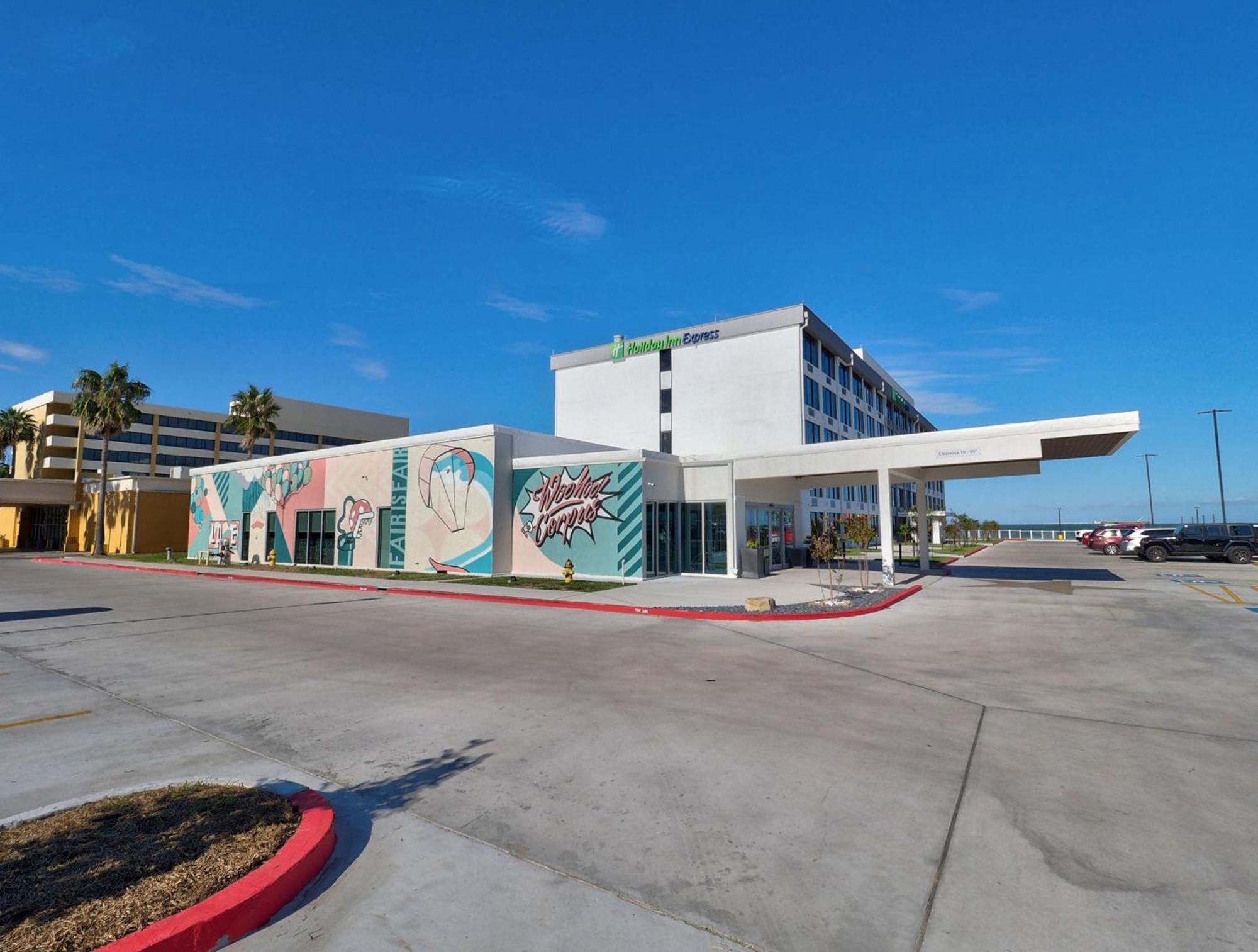 Holiday Inn Express Corpus Christi - Beachfront By Ihg Buitenkant foto