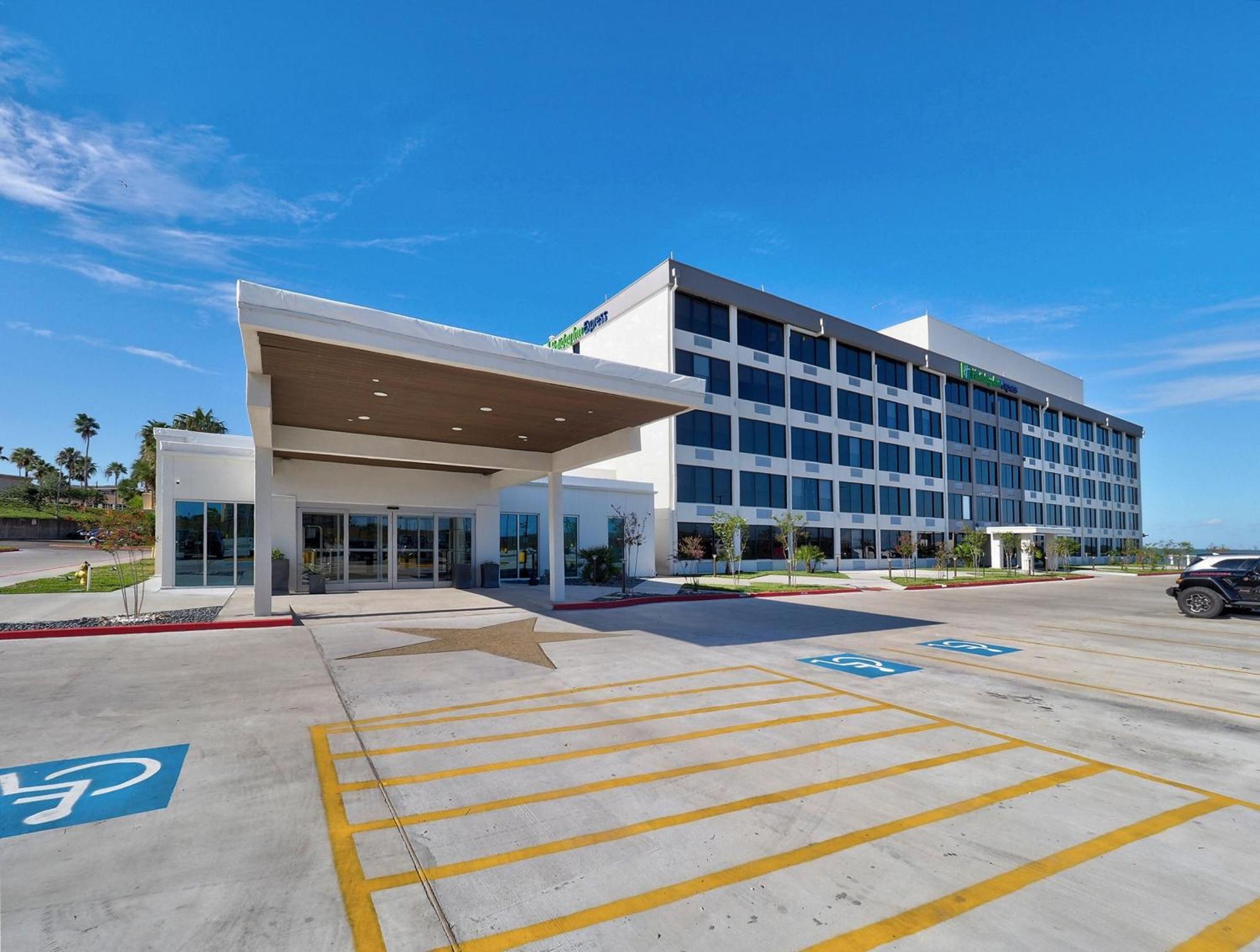 Holiday Inn Express Corpus Christi - Beachfront By Ihg Buitenkant foto